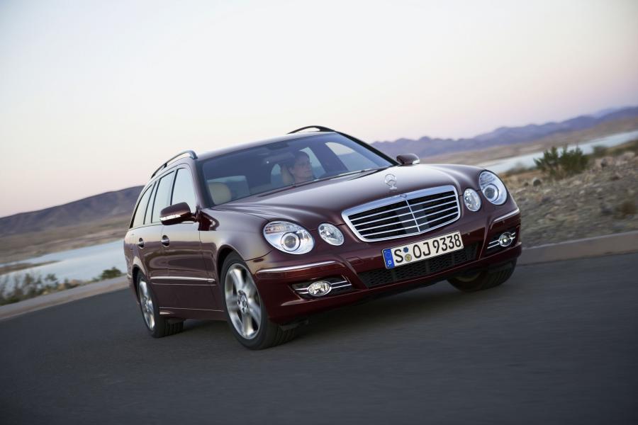  Mercedes-Benz E-Class Estate 2007 года  (фото 20 из 43)